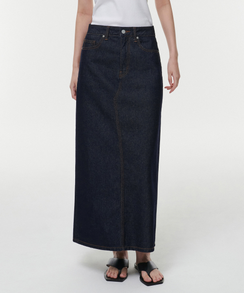 MUSINSA STANDARD WOMAN（ムシンサスタンダードウーマン）の「ウィメンズデニムマキシスカート[ディープインディゴ]（スカート・レディース・その他・MEDIUM/LARGE/X-SMALL/SMALL）」の2枚目の写真