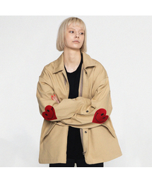 GRAVER（グレーバー）の「[UNISEX] ELBOW EMBROIDERED HEART SMILE WHITE CLIP JACKET_BEIGE（ミリタリージャケット）」