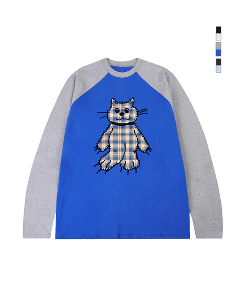 GRAVER（グレーバー）の「[ユニセックス]チェックキャットヴィンテージロングスリーブTシャツ_5カラー（Tシャツ/カットソー・レディース・スカイブルー/インディゴブルー/アイボリー/ホワイト/ブラック・MEDIUM/LARGE）」の5枚目の写真