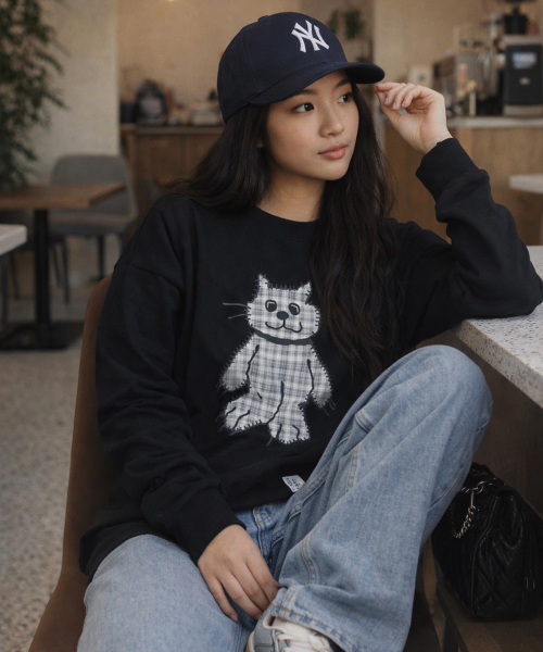GRAVER（グレーバー）の「[ユニセックス]チェックキャットヴィンテージロングスリーブTシャツ_5カラー（Tシャツ/カットソー・レディース・スカイブルー/インディゴブルー/アイボリー/ホワイト/ブラック・MEDIUM/LARGE）」の7枚目の写真