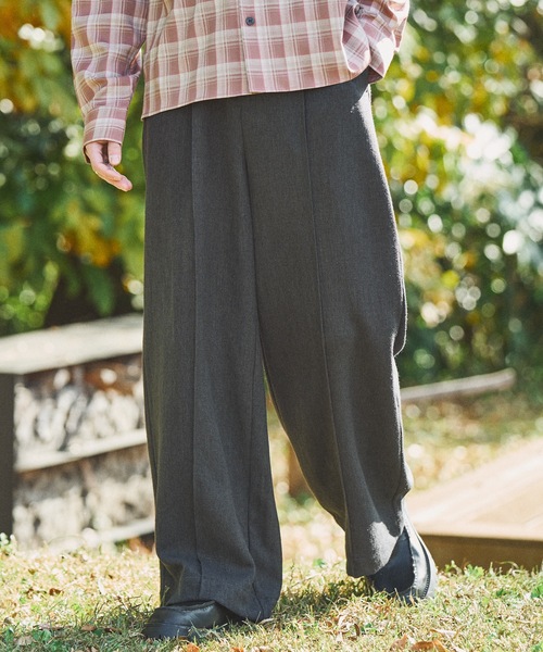 CASPER JOHN（キャスパージョン）の「Imitation linen semi baggy slacks/イミテーションリネンセミバギースラックス（スラックス・メンズ・アイボリー/ブラック/ブルー/オリーブ/ブラウン・X-SMALL/LARGE/SMALL/MEDIUM）」の7枚目の写真