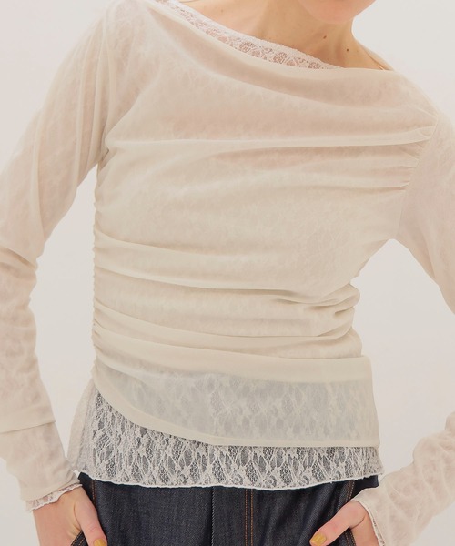 DRESSLAVE(ドレスレイブ)の「organza oblique gather pullover(オーガンザオブリークギャザープルオーバー)(Tシャツ/カットソー・レディース・グリーン/ホワイト・38)」の5枚目の写真