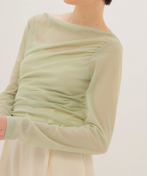 DRESSLAVE(ドレスレイブ)の「organza oblique gather pullover(オーガンザオブリークギャザープルオーバー)(Tシャツ/カットソー・レディース・グリーン/ホワイト・38)」の15枚目の写真