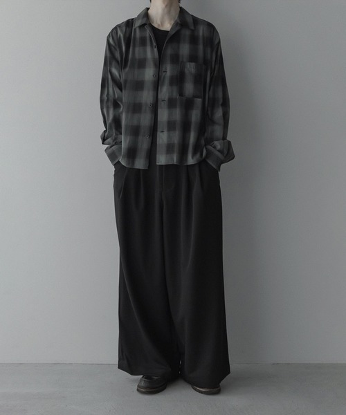 remer(リメール)の「ルーズベーシッククロップドシャツ(モダンチェック柄)/ Loose Basic Cropped Shirt - Modern Check(シャツ/ブラウス・メンズ・ネイビー/モスグリーン・LARGE/MEDIUM/SMALL/X-SMALL)」の16枚目の写真
