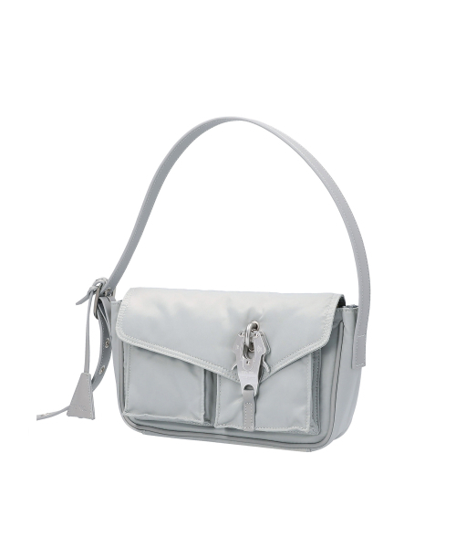 SSRL(シエスタ ロイヤル レーベル)の「Raven Oblique Mini Bag / Silver(ショルダーバッグ・レディース・その他・OS)」の2枚目の写真
