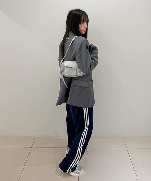 SSRL(シエスタ ロイヤル レーベル)の「Raven Oblique Mini Bag / Silver(ショルダーバッグ・レディース・その他・OS)」の11枚目の写真