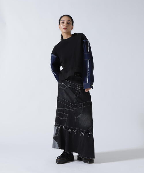 AULA AILA（アウラアイラ）の「AULA AILA/アウラアイラ/別注デニムリメイクスカート（スカート・レディース・ブラック/ブルー・1/0）」の4枚目の写真