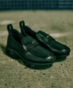 NIKE＞W AIRMAX フェノメナ ローファー スニーカー（スリッポン