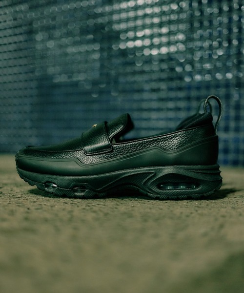 NIKE（ナイキ）の「W AIR MAX PHENOMENA IM8814-001（ローファー