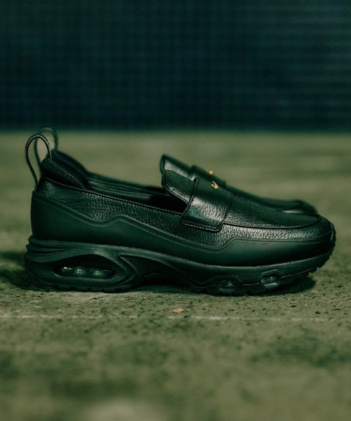 NIKE(ナイキ)の「W AIR MAX PHENOMENA IM8814-001(ローファー・レディース・ブラック・29.0cm/28.5cm/28.0cm/27.5cm/27.0cm/26.5cm/26.0cm/25.5cm/25.0cm/24.5cm/24.0cm/23.5cm/23.0cm/22.5cm/22.0cm)」の4枚目の写真