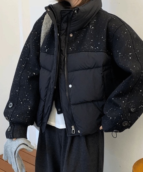 FUNdaysion(ファンデイション)の「切り替えスタンド中綿ジャケット(ダウンジャケット/コート・レディース・ブラック/ダークグレー・M)」の4枚目の写真