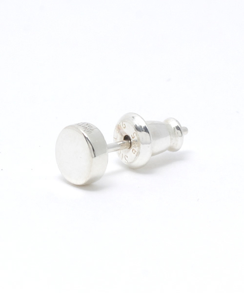 UNITED TOKYO（ユナイテッドトウキョウ）の「シルバードットピアスS（ピアス（片耳用）・メンズ・シルバー・FREE）」の6枚目の写真