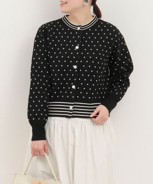 MICO COULIER（ミコクリエ）の「《セットアップ対応》エステルニットドットカーディガン（ニット/セーター・レディース・ライトグレー/ブラック・38）」の4枚目の写真