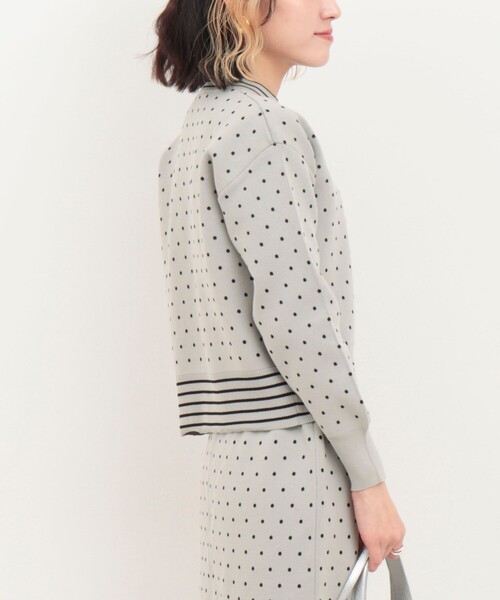 MICO COULIER（ミコクリエ）の「《セットアップ対応》エステルニットドットカーディガン（ニット/セーター・レディース・ライトグレー/ブラック・38）」の15枚目の写真