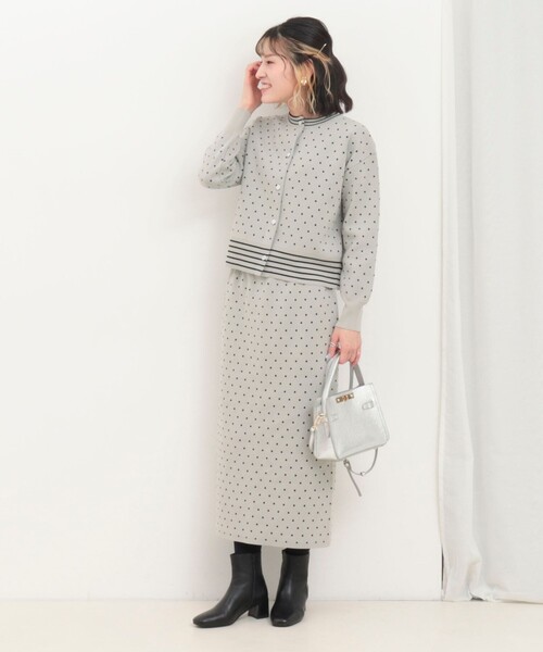MICO COULIER（ミコクリエ）の「《セットアップ対応》エステルニットドットカーディガン（ニット/セーター・レディース・ライトグレー/ブラック・38）」の18枚目の写真