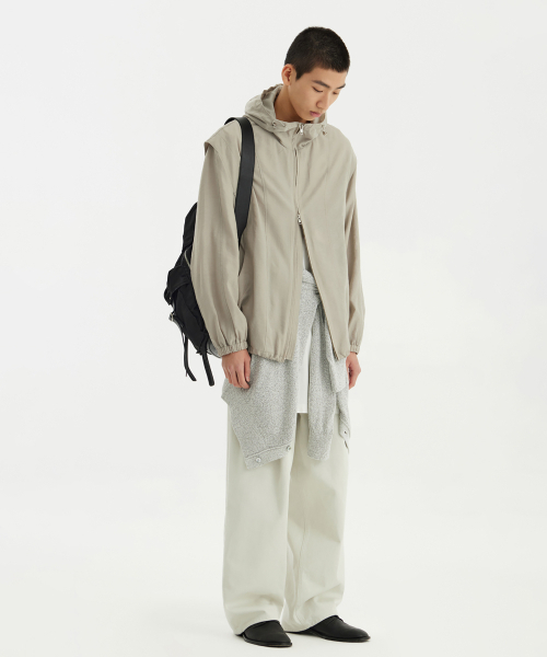 YOUTH(ユース)の「Windbreaker Jacket - Beige(ナイロンジャケット・レディース・その他・S/M/L)」の3枚目の写真