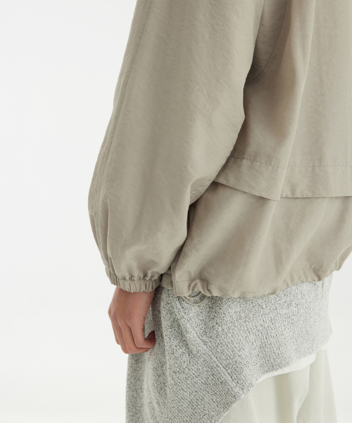 YOUTH(ユース)の「Windbreaker Jacket - Beige(ナイロンジャケット・レディース・その他・S/M/L)」の13枚目の写真