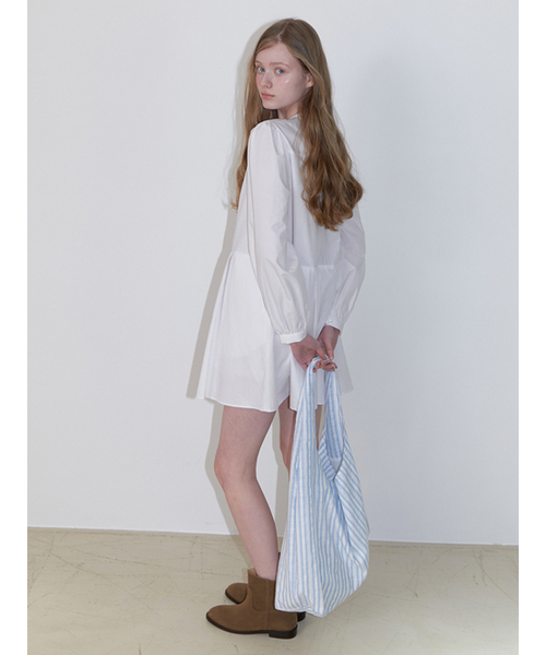 KINDABABY(カインダベイビー)の「lace stripe oversized bag - blue(エコバッグ/サブバッグ・レディース・スカイブルー・FREE)」の4枚目の写真