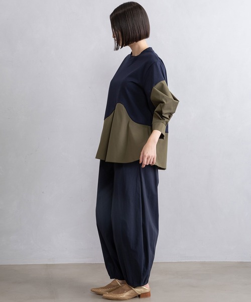 MARECHAL TERRE(マルシャルテル)の「カーブデザインAライントップス(Tシャツ/カットソー・レディース・オフホワイト/ネイビー/ベージュ/ブラック・MEDIUM)」の13枚目の写真