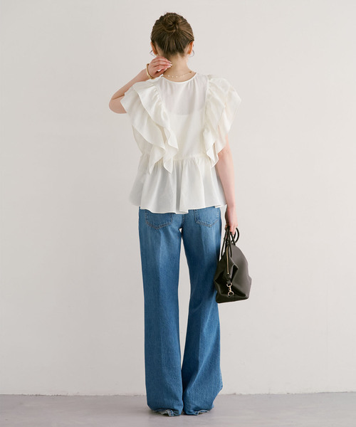 Noble（ノーブル）の「ウォーターエッジフリルブラウス（シャツ/ブラウス・レディース・ブルー/ホワイト/レッド・FREE）」の20枚目の写真