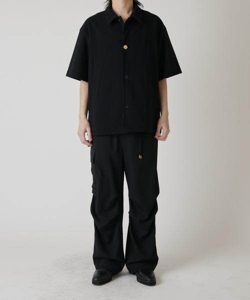 CULLNI(クルニ)の「【CULLNI exclusive for Lui's】半袖コーチシャツブルゾン(シャツ/ブラウス・メンズ・ネイビー/ブラック/チャコールグレー・2/1)」の20枚目の写真