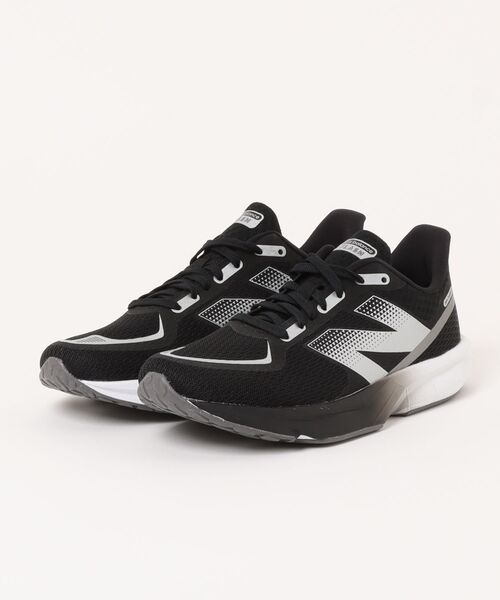NEW BALANCE(ニューバランス)の「《New Balance》MFLSH(スニーカー・メンズ・ダークグレー/ホワイト系その他/ブラック×ホワイト・25.5cm/26.0cm/26.5cm/27.0cm/27.5cm/28.0cm/25.0cm)」の3枚目の写真