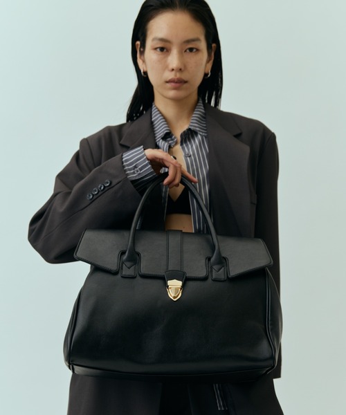 DRWCYS(ドロシーズ)の「ワーカーバックルトートバッグ(トートバッグ・レディース・ブラック・FREE)」の8枚目の写真