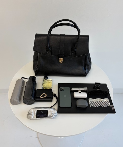 DRWCYS(ドロシーズ)の「ワーカーバックルトートバッグ(トートバッグ・レディース・ブラック・FREE)」の15枚目の写真