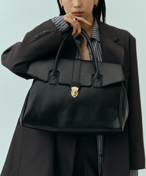 DRWCYS(ドロシーズ)の「ワーカーバックルトートバッグ(トートバッグ・レディース・ブラック・FREE)」の16枚目の写真