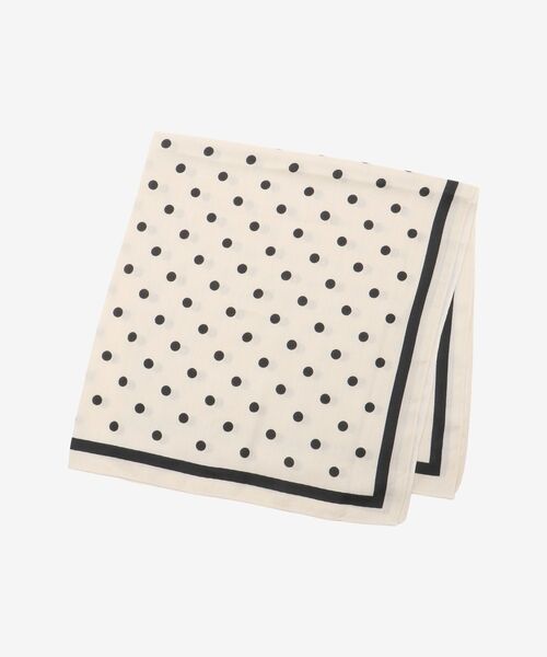 le.coeur blanc（ルクールブラン）の「ドット大判スカーフ（バンダナ/スカーフ・レディース・ホワイト系その他/ブラック系その他・FREE）」の3枚目の写真