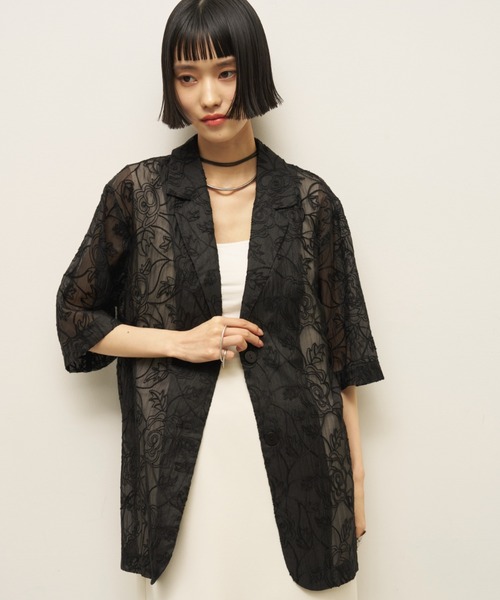AIC.（エーアイシー）の「コード刺繍シアーハーフスリーブジャケット（テーラードジャケット・レディース・ブラック/キナリ・FREE）」の8枚目の写真