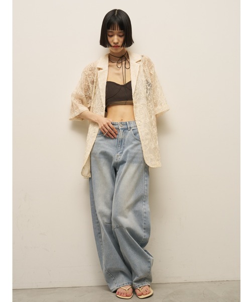 AIC.（エーアイシー）の「コード刺繍シアーハーフスリーブジャケット（テーラードジャケット・レディース・ブラック/キナリ・FREE）」の3枚目の写真