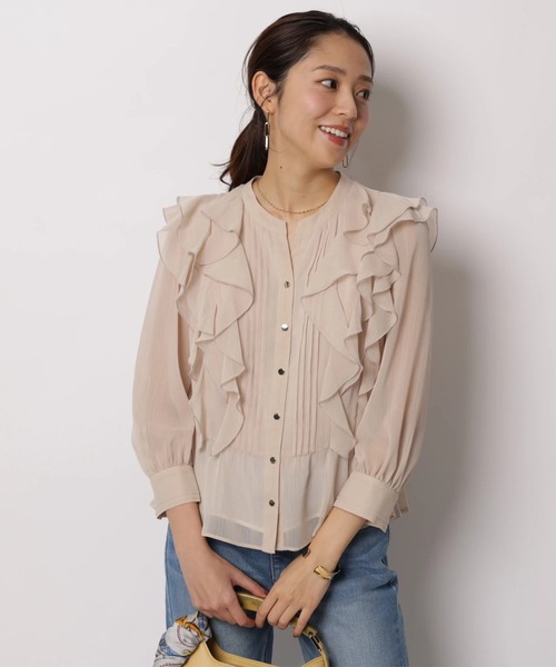 JUSGLITTY（ジャスグリッティー）の「ボウタイフリルショートブラウス（シャツ/ブラウス・レディース・オフホワイト/ピンクベージュ/ライトブルー/ネイビー・2/1）」の7枚目の写真