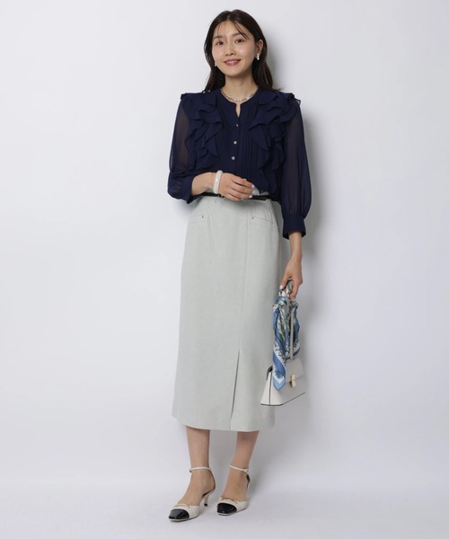 JUSGLITTY（ジャスグリッティー）の「ボウタイフリルショートブラウス（シャツ/ブラウス・レディース・オフホワイト/ピンクベージュ/ライトブルー/ネイビー・2/1）」の18枚目の写真