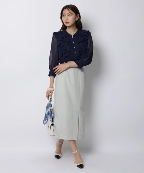 JUSGLITTY（ジャスグリッティー）の「ボウタイフリルショートブラウス（シャツ/ブラウス・レディース・オフホワイト/ピンクベージュ/ライトブルー/ネイビー・2/1）」の22枚目の写真