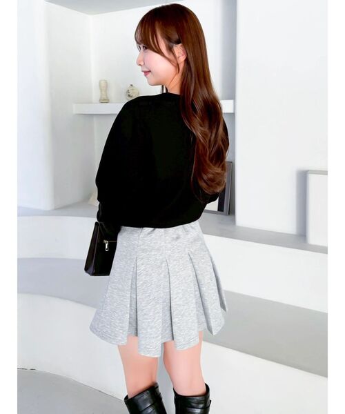 dazzlin（ダズリン）の「ハイウエストカットプリーツミニスカート（スカート・レディース・ネイビー/グレー/オフホワイト・MEDIUM/SMALL）」の8枚目の写真