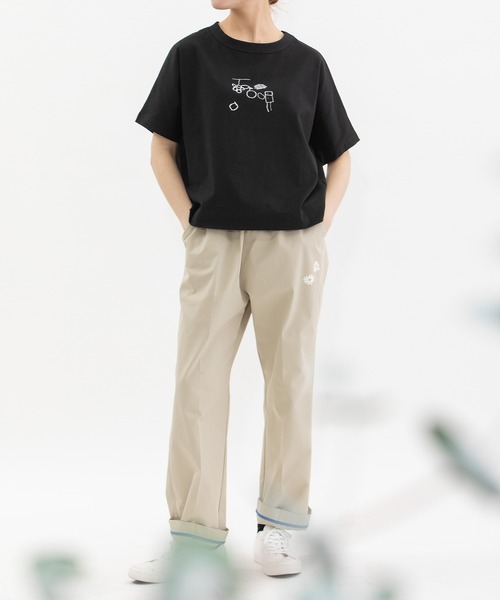 nop de nod(ノップドゥノッド)の「Cloche USコットンらくがきプリントTシャツ(Tシャツ/カットソー・レディース・ピンク/オフホワイト/ブラック・3)」の4枚目の写真