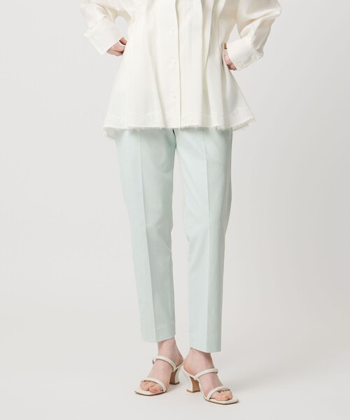 UNITED ARROWS(ユナイテッドアローズ)の「RIRANCHA ツイル スリムパンツ ‐ウォッシャブル‐(スラックス・レディース・ネイビー/ライトブルー/ライトグレー・36/40/38/34)」の2枚目の写真