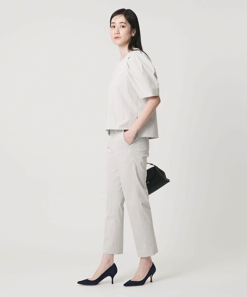 UNITED ARROWS(ユナイテッドアローズ)の「RIRANCHA ツイル スリムパンツ ‐ウォッシャブル‐(スラックス・レディース・ネイビー/ライトブルー/ライトグレー・36/40/38/34)」の5枚目の写真