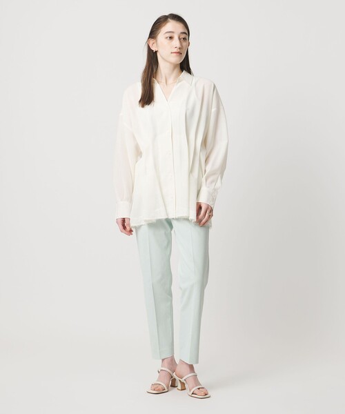UNITED ARROWS(ユナイテッドアローズ)の「RIRANCHA ツイル スリムパンツ ‐ウォッシャブル‐(スラックス・レディース・ネイビー/ライトブルー/ライトグレー・36/40/38/34)」の7枚目の写真