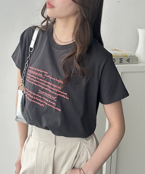 GeeRA（ジーラ）の「綿100％刺繍ロゴＴシャツ（Tシャツ/カットソー・レディース・チャコール/オフホワイト/杢グレー・MEDIUM）」の8枚目の写真