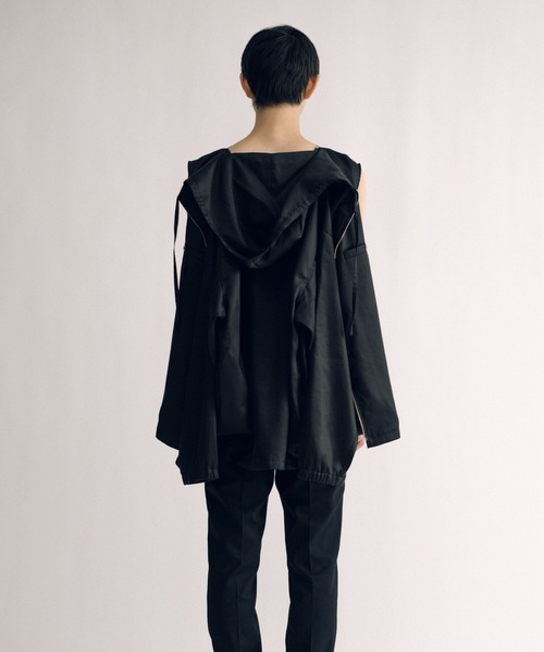 KEISUKEYOSHIDA(ケイスケヨシダ)の「Light Hoodie (sleeveless lining)(パーカー・レディース・ブラック・FREE)」の14枚目の写真