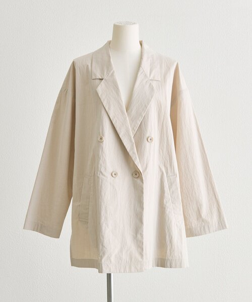 ear PAPILLONNER(イアパピヨネ)の「ダブルブレストジャケット【SUM1 STYLE】(その他アウター・レディース・ライトベージュ/ブラック・FREE)」の8枚目の写真