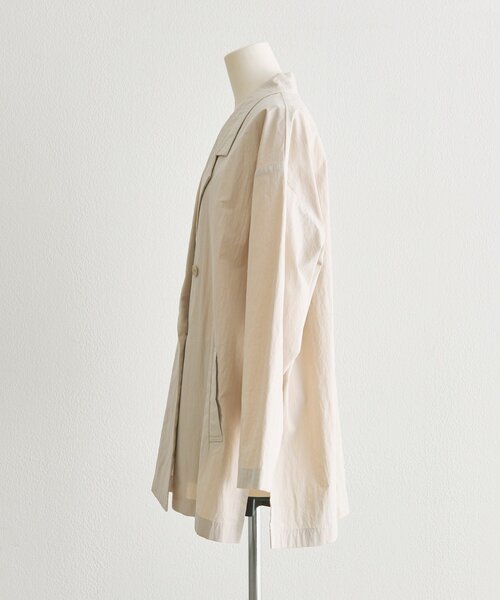 ear PAPILLONNER(イアパピヨネ)の「ダブルブレストジャケット【SUM1 STYLE】(その他アウター・レディース・ライトベージュ/ブラック・FREE)」の9枚目の写真