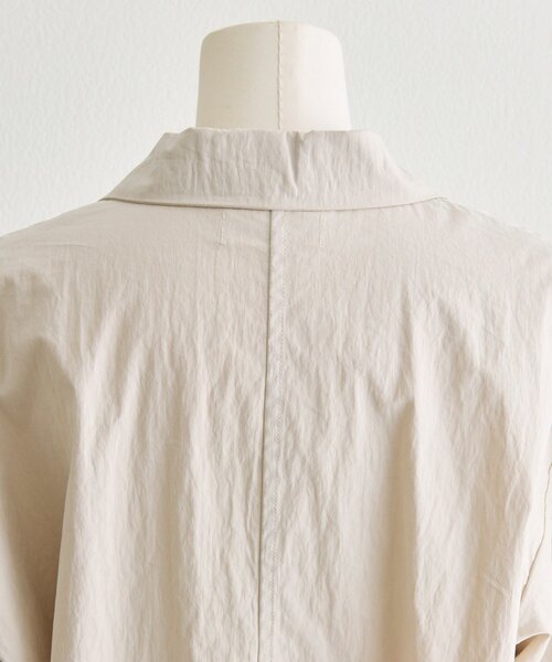 ear PAPILLONNER(イアパピヨネ)の「ダブルブレストジャケット【SUM1 STYLE】(その他アウター・レディース・ライトベージュ/ブラック・FREE)」の3枚目の写真