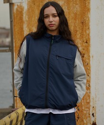 Eddie Bauer（エディーバウアー）の「EBTEK ナイロン/メッシュ ベスト（ナイロンジャケット）」