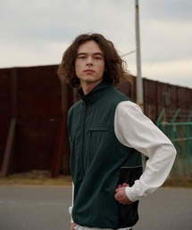 Eddie Bauer（エディーバウアー）の「EBTEK ナイロン/メッシュ ベスト（ナイロンジャケット）」