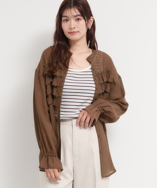 THE SHOP TK (ザ ショップ ティーケー )の「ティアードフリル楊柳シャツ(シャツ/ブラウス・レディース・アイボリー/グリーン/ダークブラウン・12/13)」の2枚目の写真