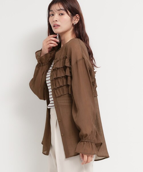 THE SHOP TK (ザ ショップ ティーケー )の「ティアードフリル楊柳シャツ(シャツ/ブラウス・レディース・アイボリー/グリーン/ダークブラウン・12/13)」の6枚目の写真