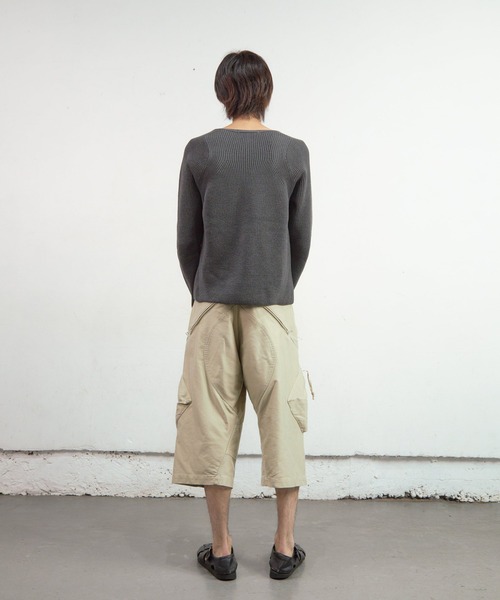 NVRFRGT（ネヴァーフォーゲット）の「3D TWISTED PARACHUTE CARGO SHORTS（カーゴパンツ・メンズ・ブラック/ベージュ・2）」の10枚目の写真